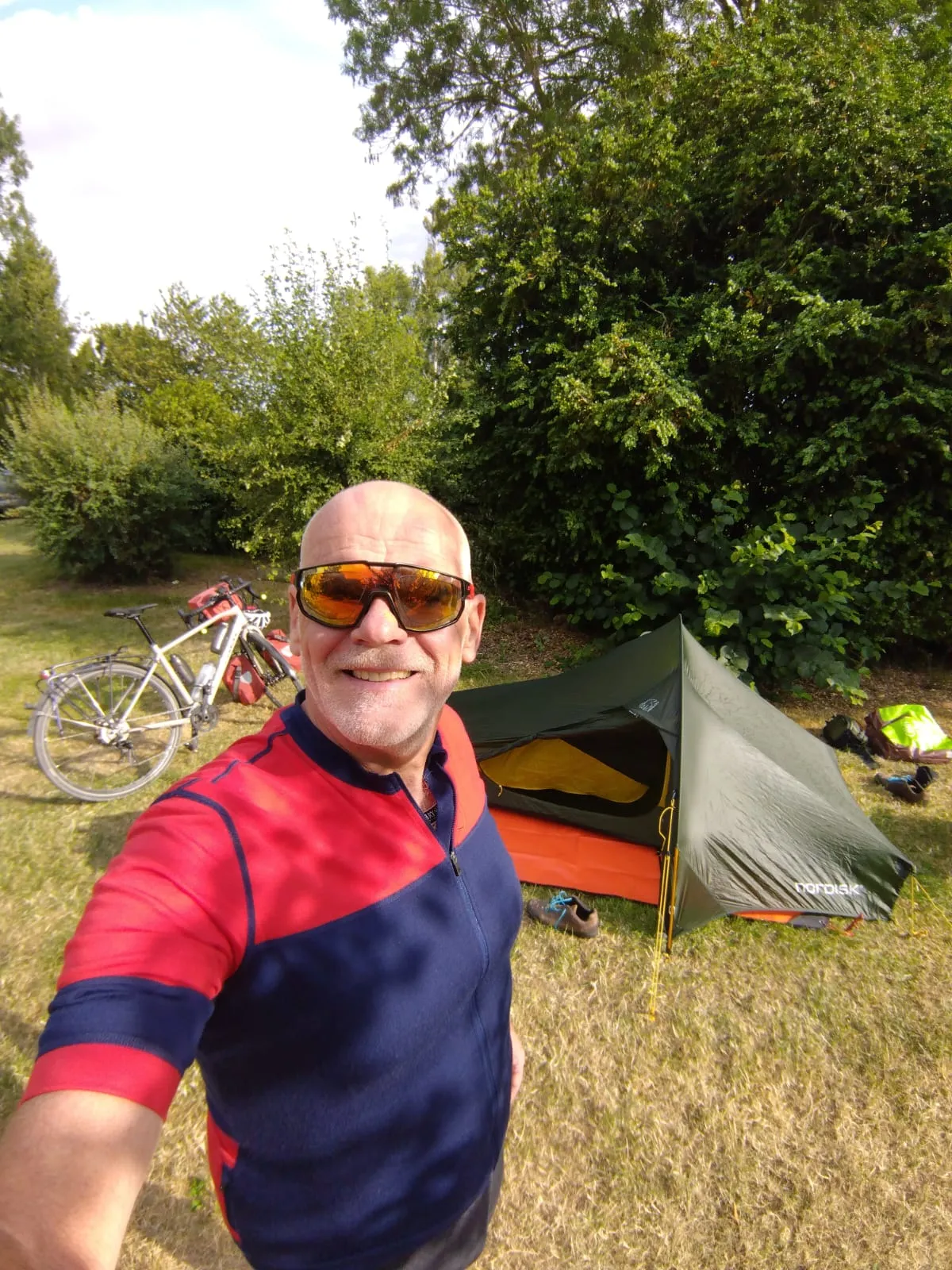 Jean-Pierre arrivé au camping à la ferme